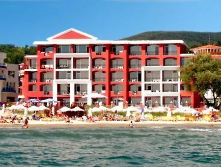 Private In Carina Beach *
